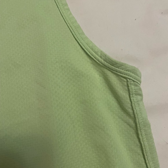 Tank, workouts . - Picture 2 of 4